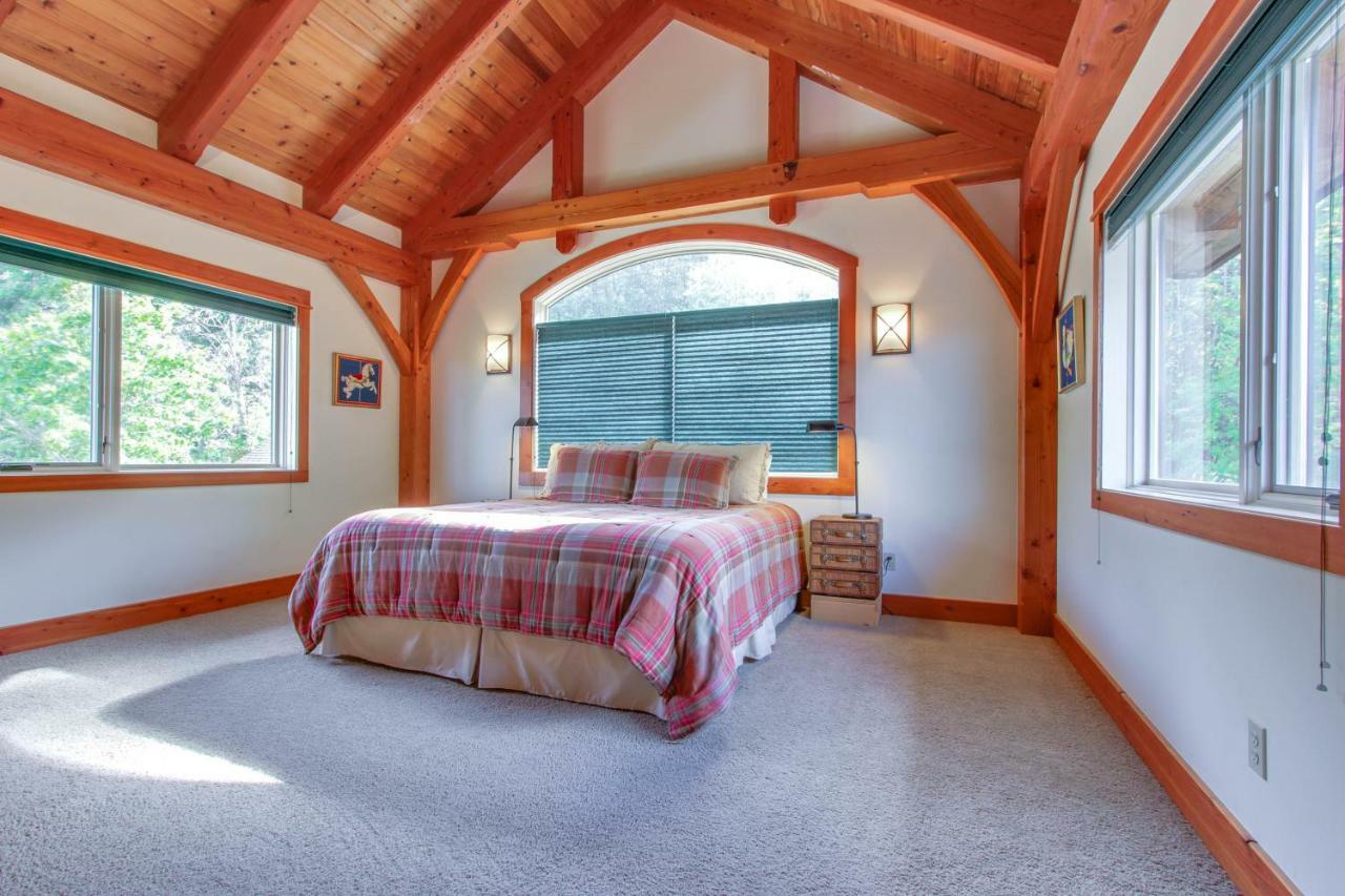 Bottle Bay Lakefront Lodge Sandpoint Exterior foto