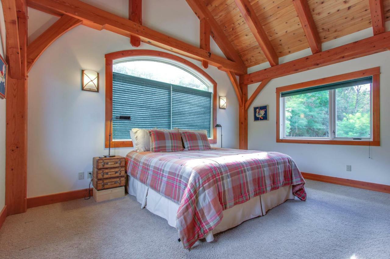 Bottle Bay Lakefront Lodge Sandpoint Exterior foto