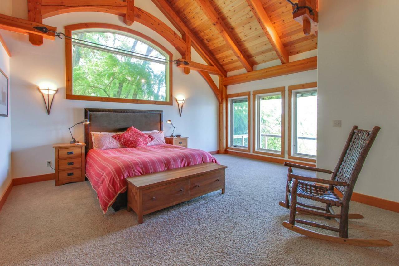Bottle Bay Lakefront Lodge Sandpoint Exterior foto